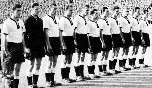 Autogramm Uli Biesinger Weltmeister 1954 Fußball WM 54er DFB Trikot handsign mW# 
