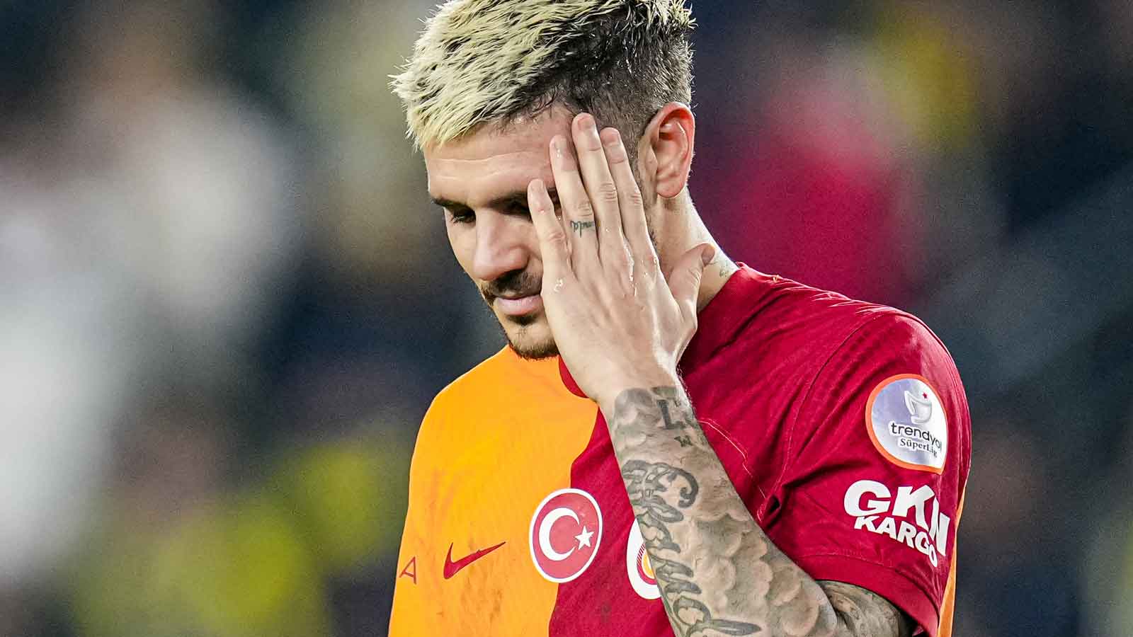 Typisch für sie. Peinlich: Eklat um Mauro Icardi bei Istanbul-Derby  zwischen Galatasaray und Fenerbahce